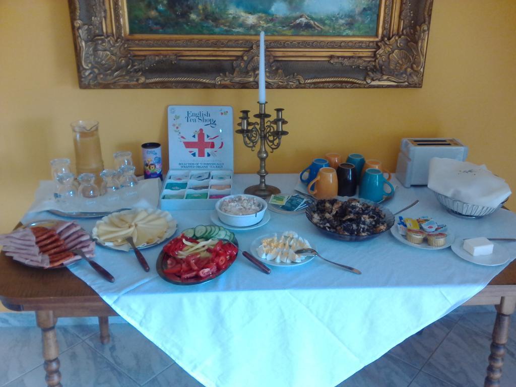 Bed and Breakfast Kristaly Apartman Хевіз Екстер'єр фото