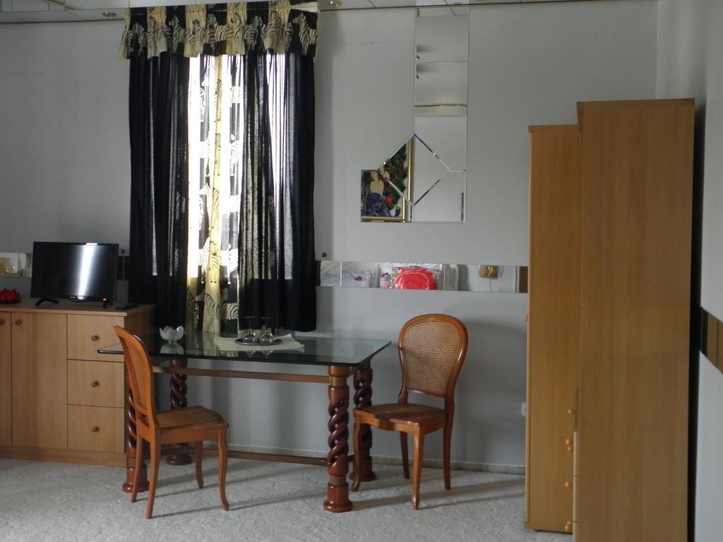 Bed and Breakfast Kristaly Apartman Хевіз Екстер'єр фото