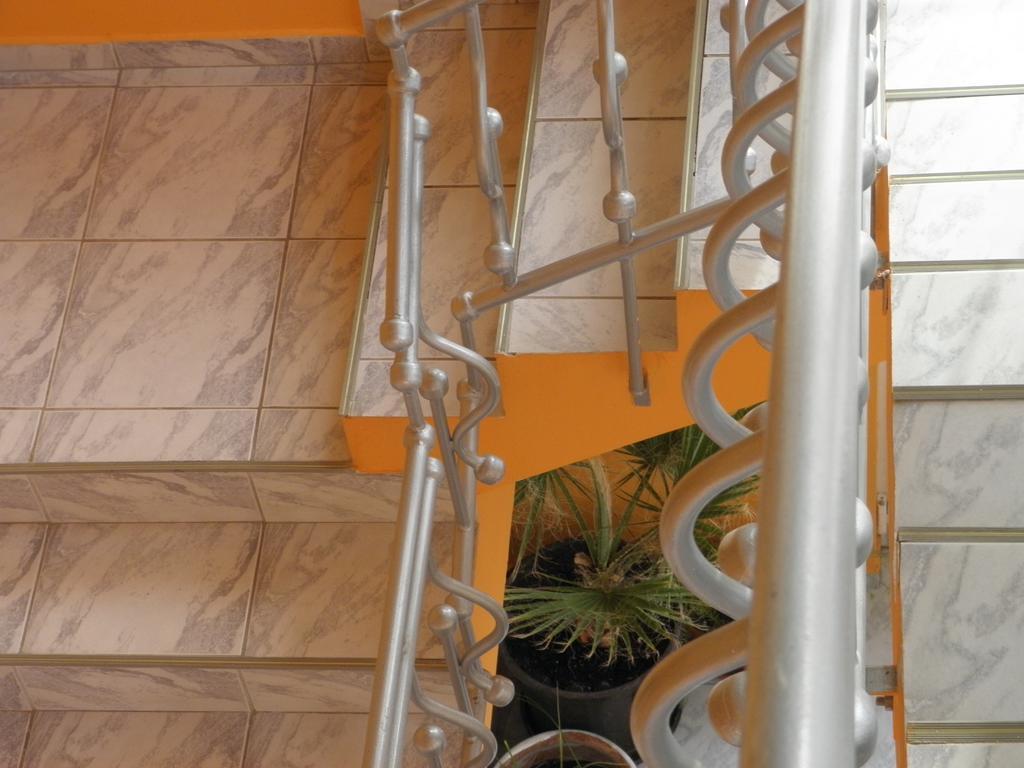Bed and Breakfast Kristaly Apartman Хевіз Екстер'єр фото