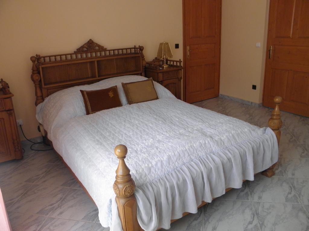 Bed and Breakfast Kristaly Apartman Хевіз Екстер'єр фото