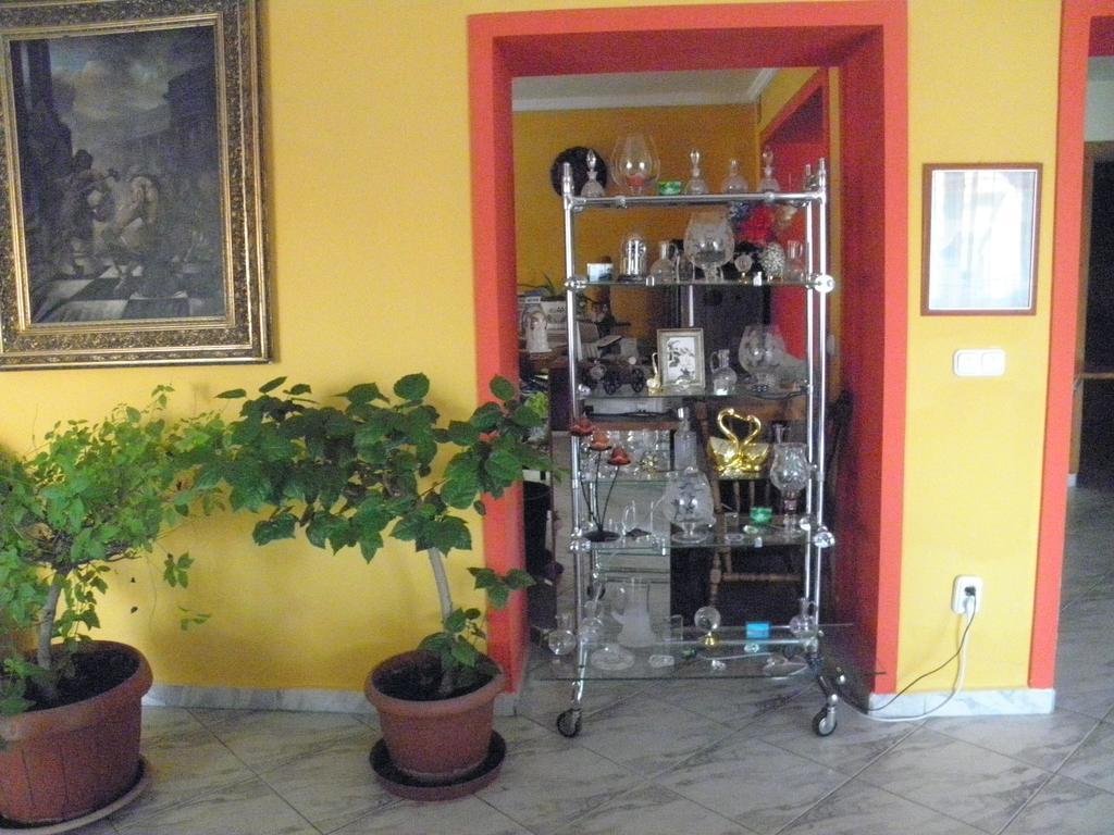 Bed and Breakfast Kristaly Apartman Хевіз Екстер'єр фото