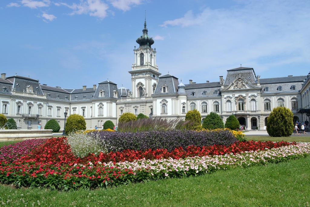 Bed and Breakfast Kristaly Apartman Хевіз Екстер'єр фото